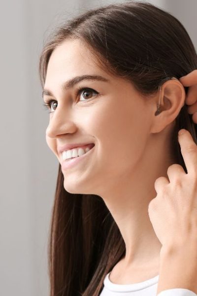 Benefits of Seeing a Specialist for Hearing Loss in Arizona