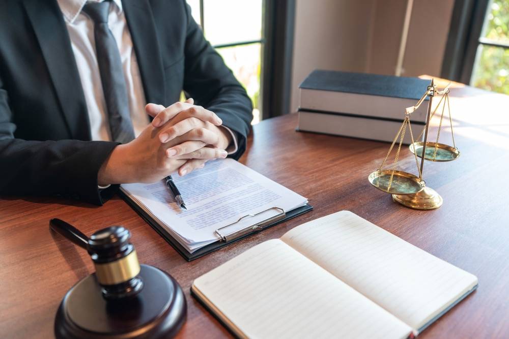 What Qualities Should You Look for When Hiring a Personal Injury Lawyer?