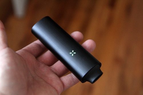 Night Owl Nectar: THC Vape Carts for Late-Night Gaming Sessions